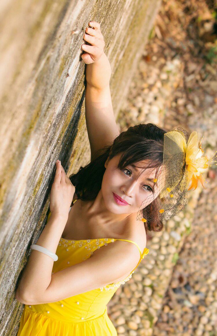 裙底走光_走光裙底偷拍照片_走光裙底写真图库