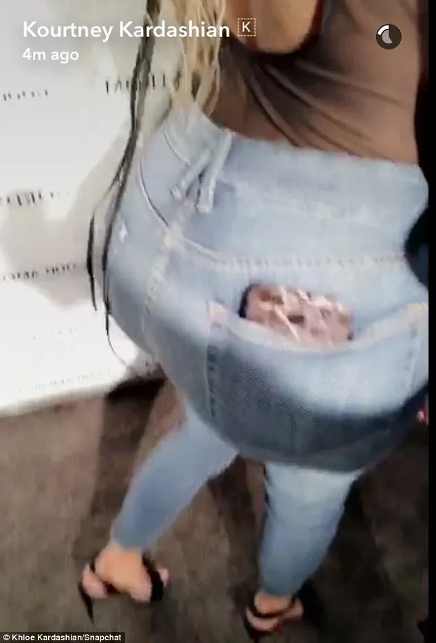 姐姐打弟弟屁屁的故事_3个姐姐打弟弟屁屁要狠要重_被2姐姐打屁屁的作文