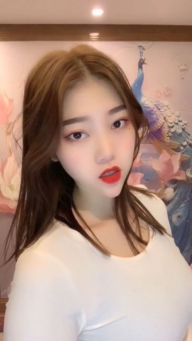 rb美女_日本rb男歌手_rb美女试乘