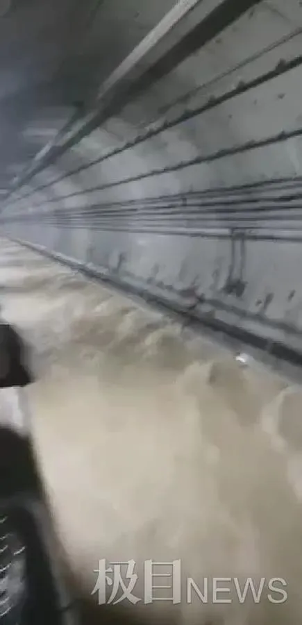 绝地求生地铁逃生国际版_绝地求生国际版手游地铁逃生_绝地求生(国际服)地铁逃生