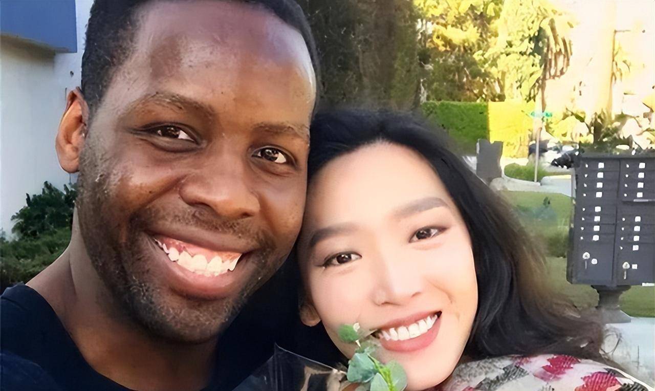 泉哥爱泡妞_泉哥泡妞记游戏小说阅读_泉哥泡妞记小游戏