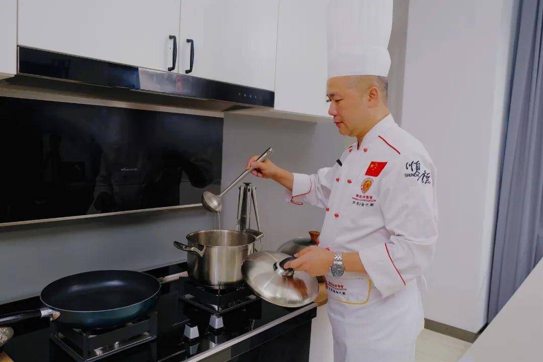 抓饭直播犯法吗_抓饭直播间_抓饭直播间人气