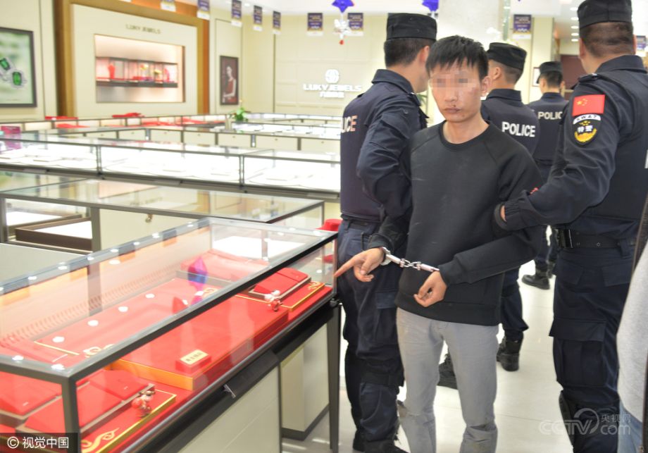 小偷家族爸爸为什么没有判刑_小偷家族爸爸人物性格分析_我的爸爸是小偷