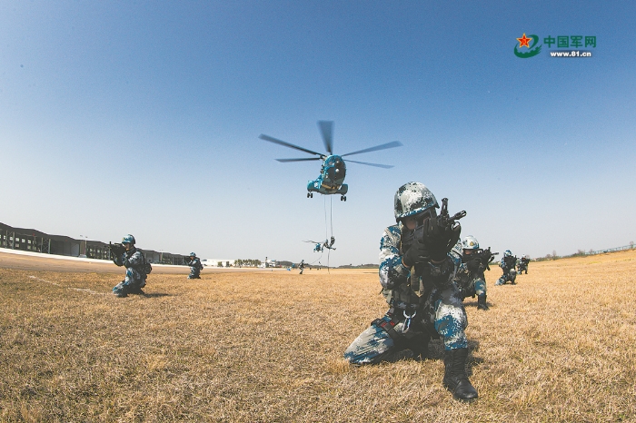 空地一体战_空地一体作战_战争游戏空地一体战怎么玩
