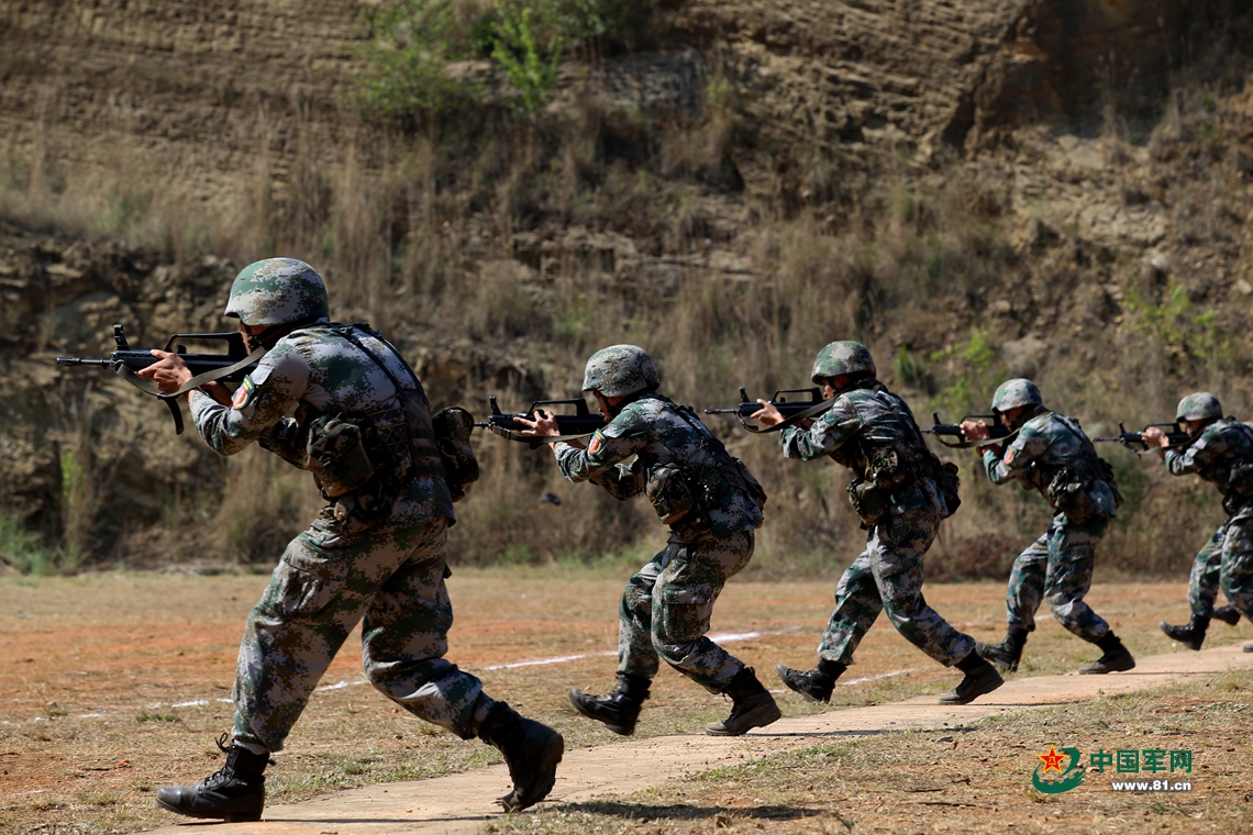 兵列阵口诀_兵列阵前行_列阵兵