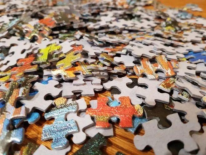 趣味拼图_趣味拼图教案中班_趣味拼图游戏规则