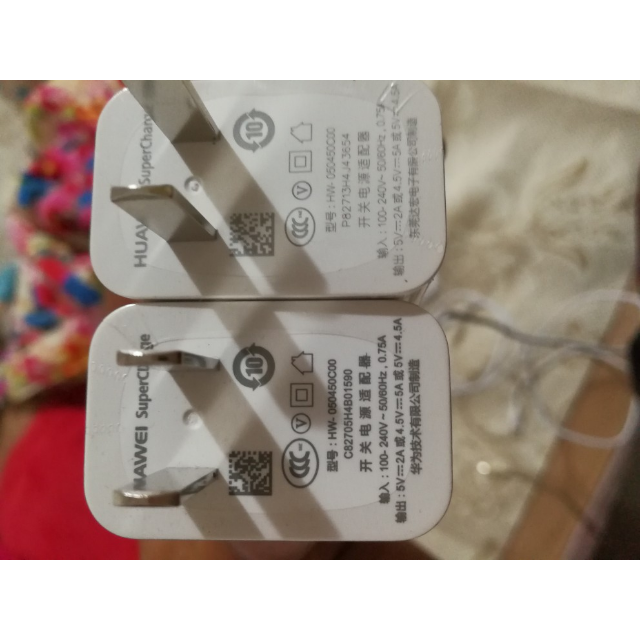 手机能不能充电打游戏不卡_充电打游戏手机卡怎么办_充电打游戏卡吗