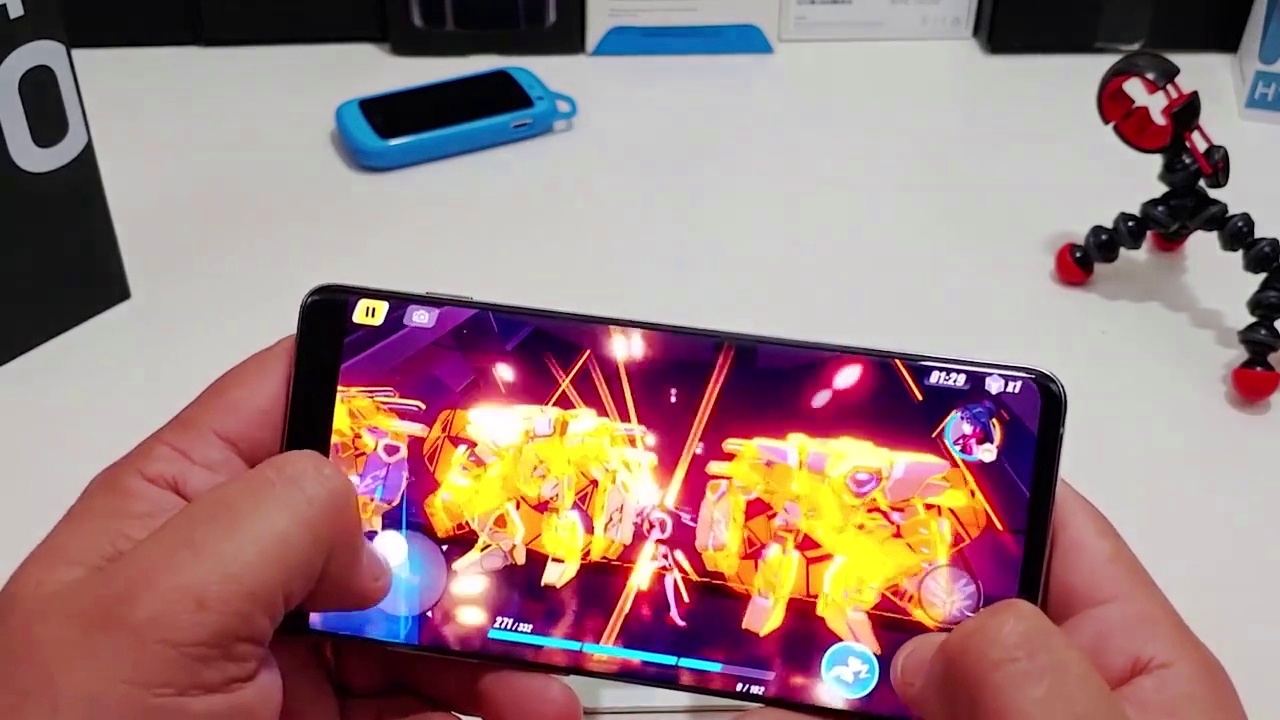 玩手机游戏恶心想吐是什么原因_玩手机游戏简笔画_手机怎么玩exe游戏