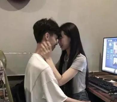 女生为什么不喜欢男生玩游戏,女生为何对男生玩游戏产生反感